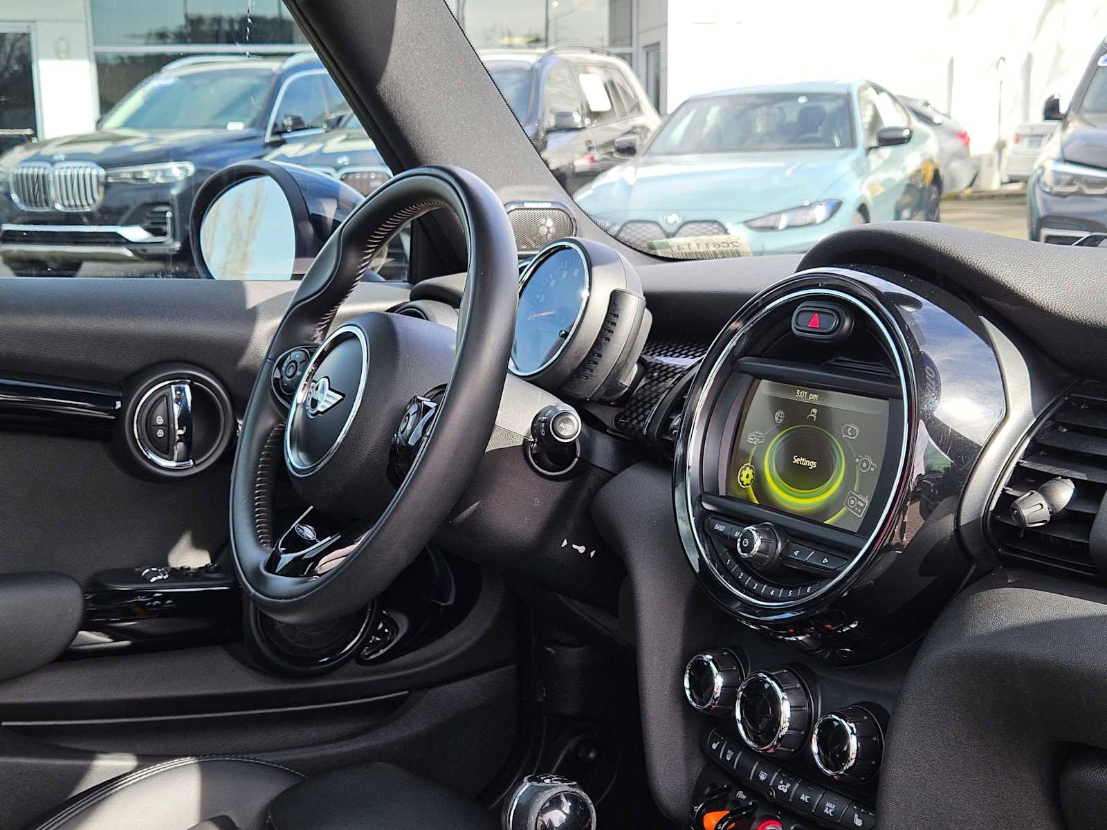 Used 2016 MINI Cooper S image 12