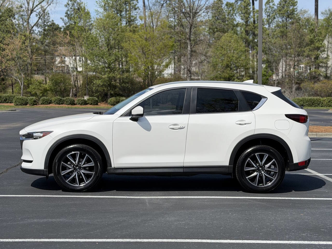 Used 2018 MAZDA CX-5 Touring image 5