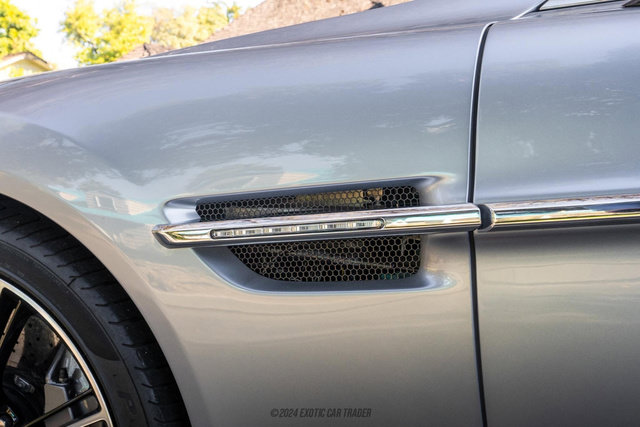 Used 2014 Aston Martin Vanquish Coupe RWD image 47
