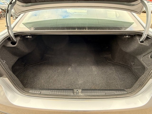 Used 2022 Subaru Legacy Premium image 24