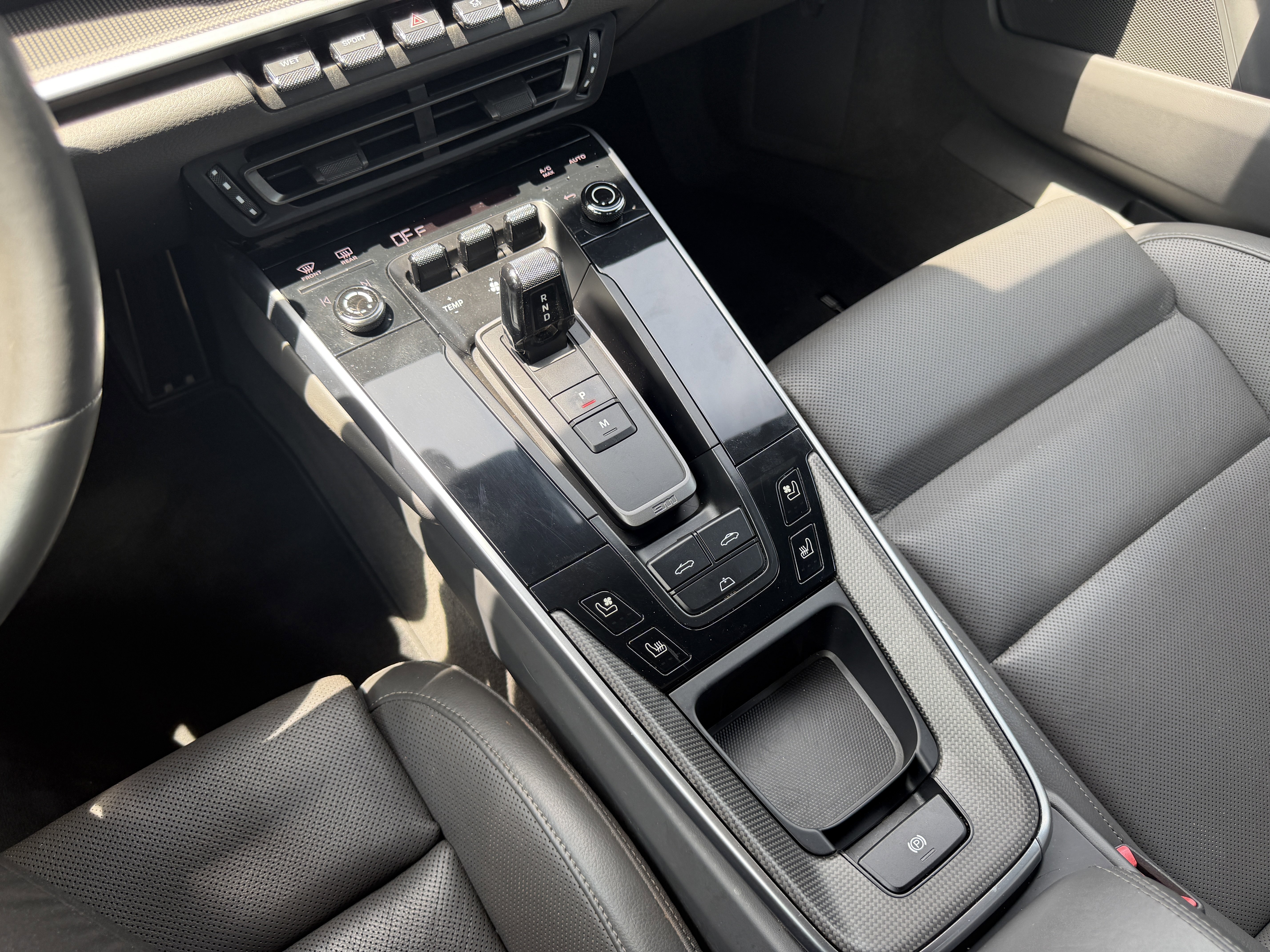 Certified 2021 Porsche 911 Carrera RWD image 22