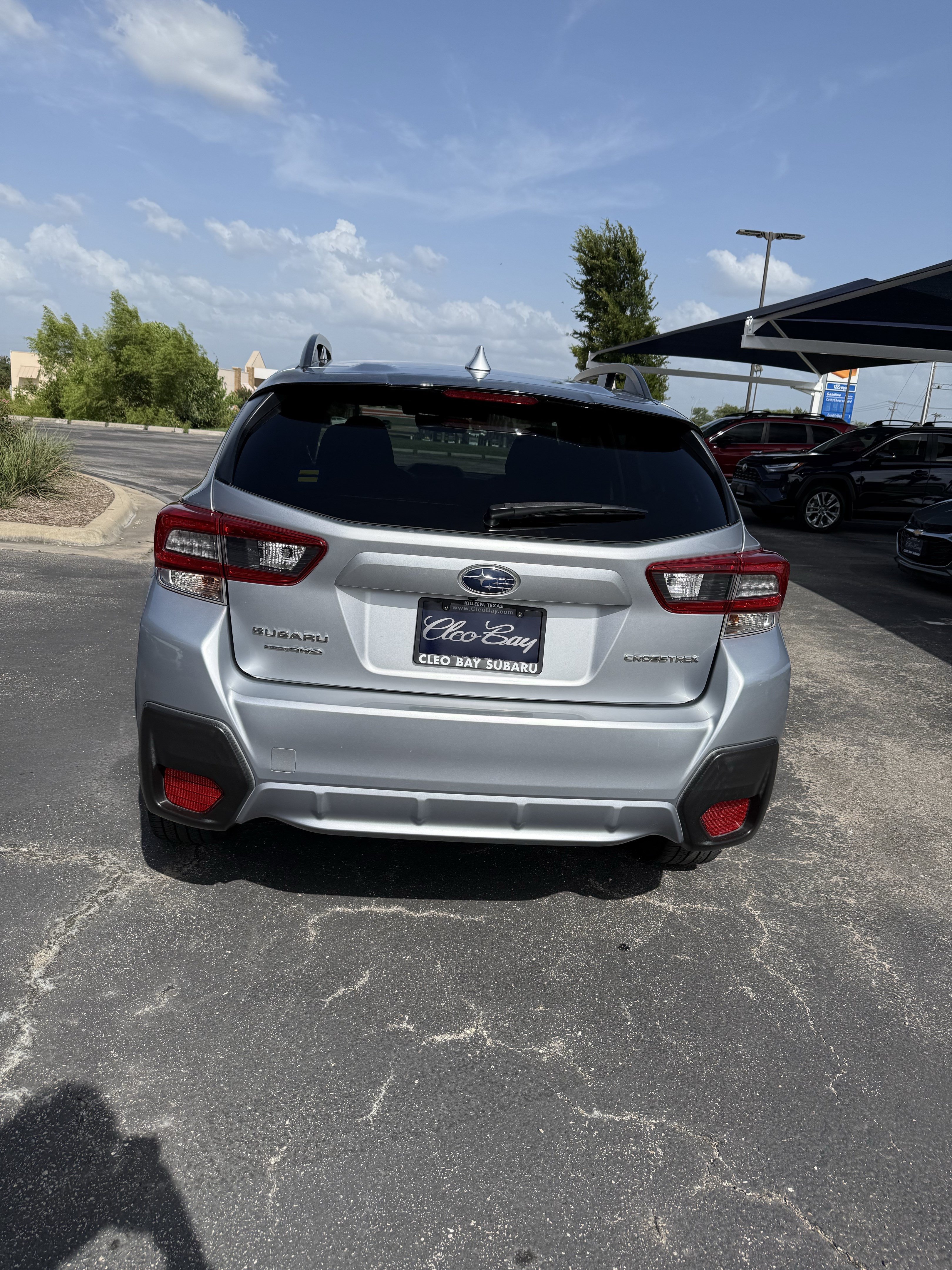 Used 2020 Subaru Crosstrek 2.0i Premium w/ Moonroof Package 1 AWD/4WD image 6