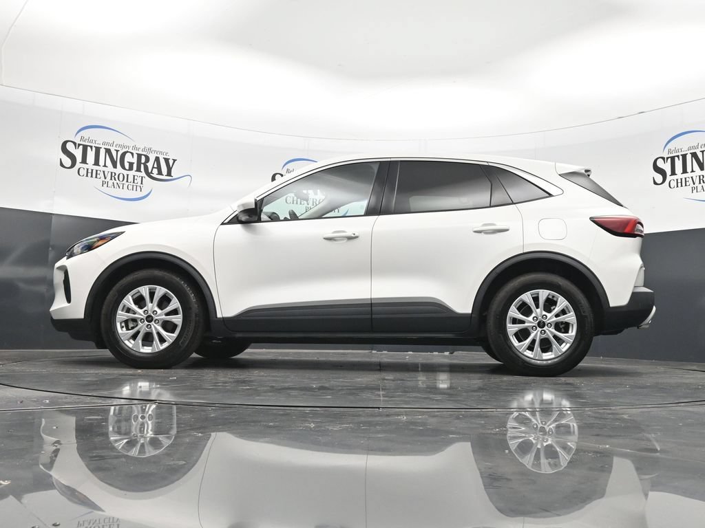 Used 2023 Ford Escape Active w/ Tech Pack #2 FWD image 29