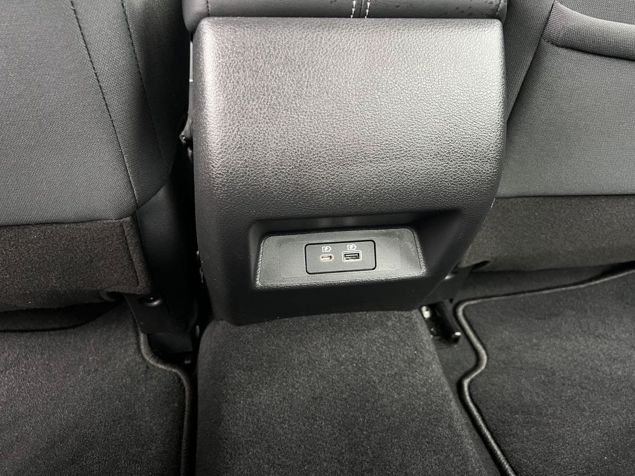 Used 2023 Nissan Altima 2.5 SV AWD/4WD image 25