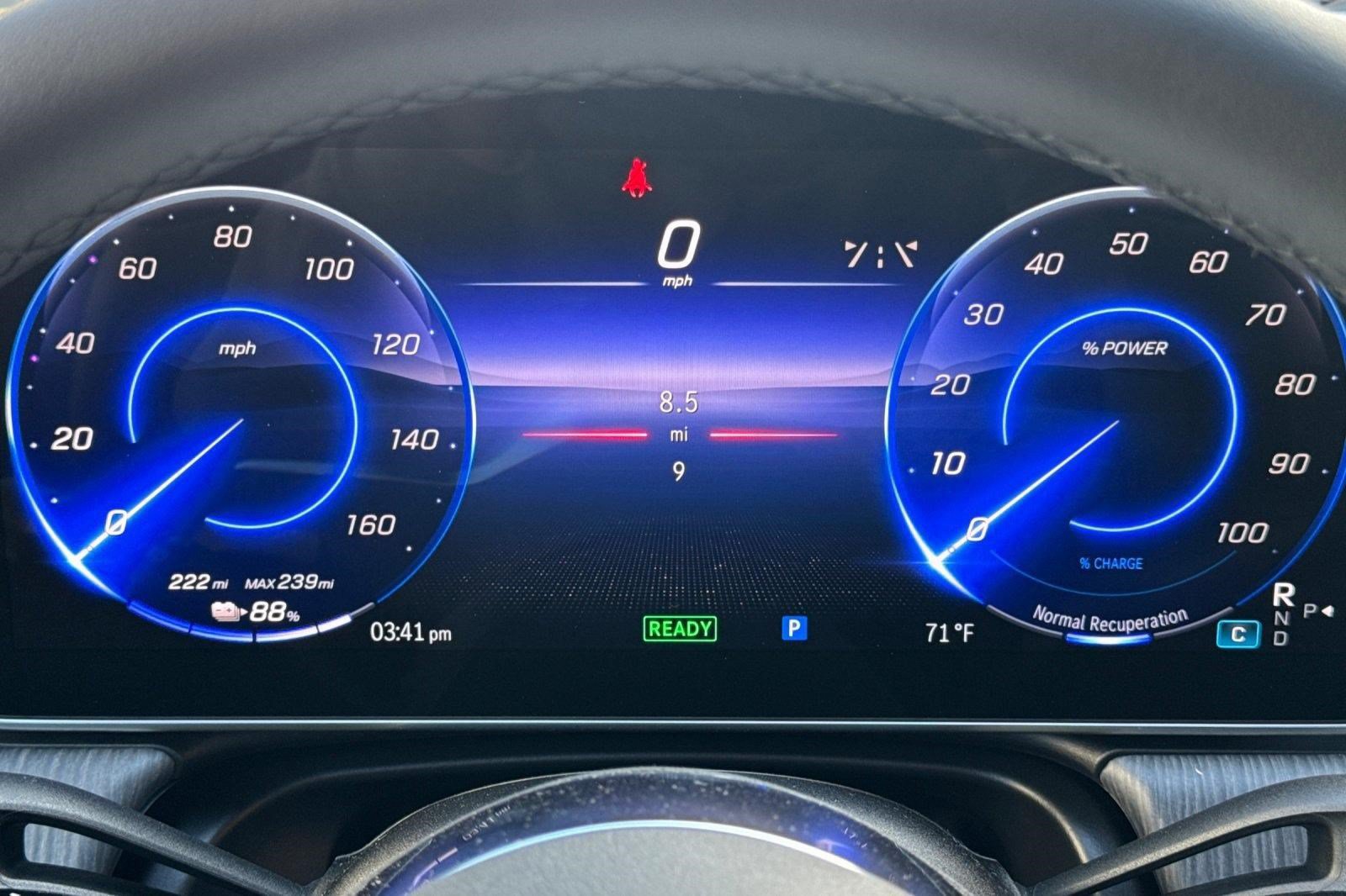 Used 2026 Mercedes-Benz EQE 320 4MATIC Sedan image 18