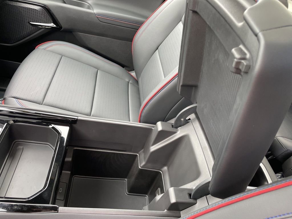 New 2024 Chevrolet Silverado EV RST image 40