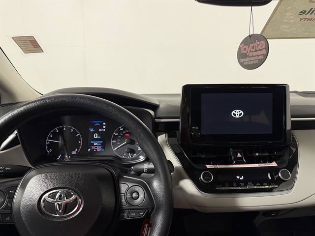 Certified 2025 Toyota Corolla LE FWD image 15