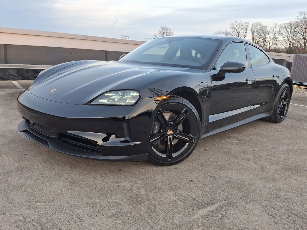 Certified 2025 Porsche Taycan image 1