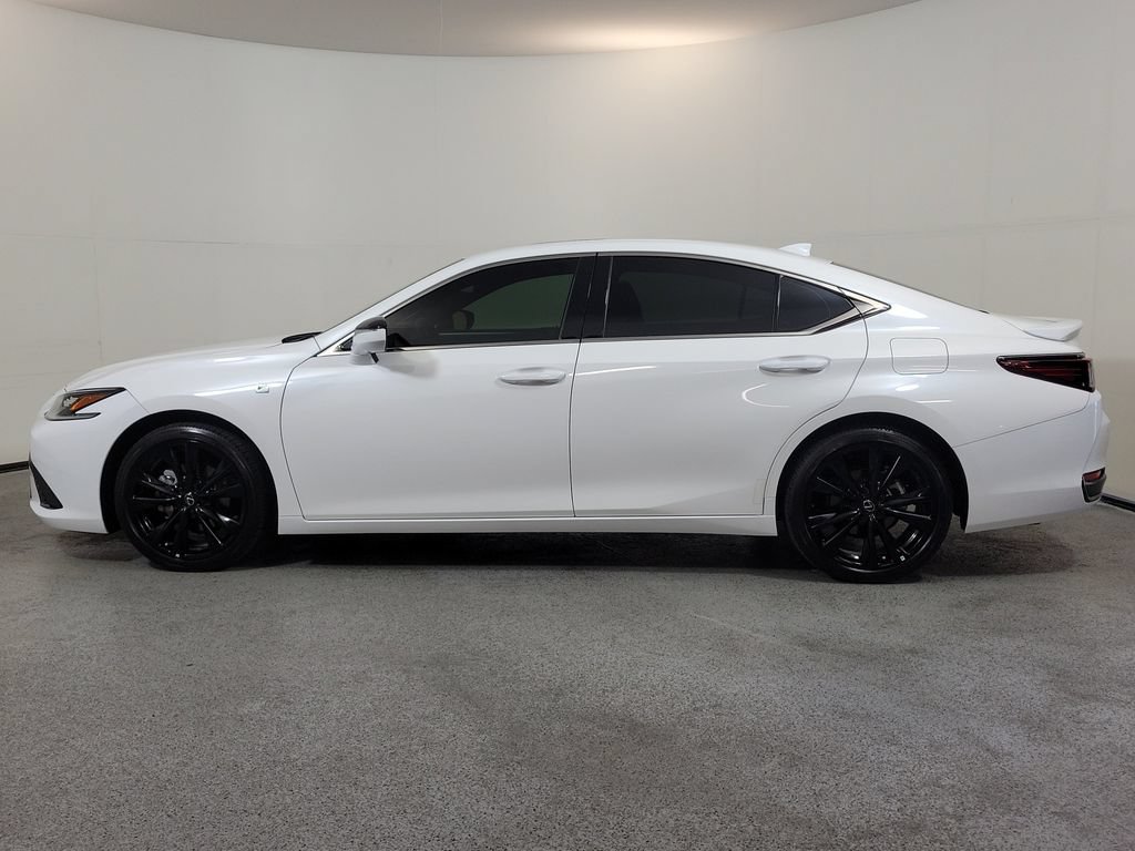 Used 2024 Lexus ES 300h F Sport w/ Accessory Package (Z2) FWD image 4