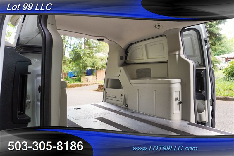 Used 2014 RAM C/V Tradesman w/ UConnect Hands-Free Group FWD image 4