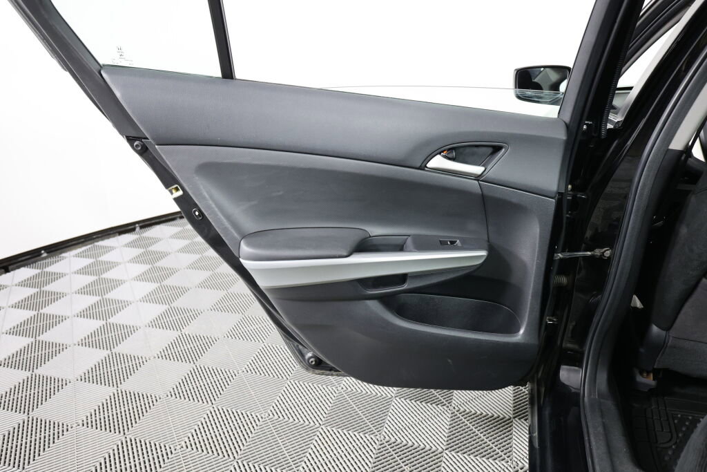 Used 2010 Honda Accord EX image 16