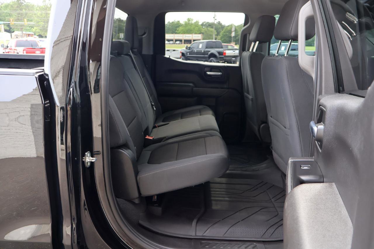 Used 2020 Chevrolet Silverado 1500 LT w/ Remote Start Package AWD/4WD image 12