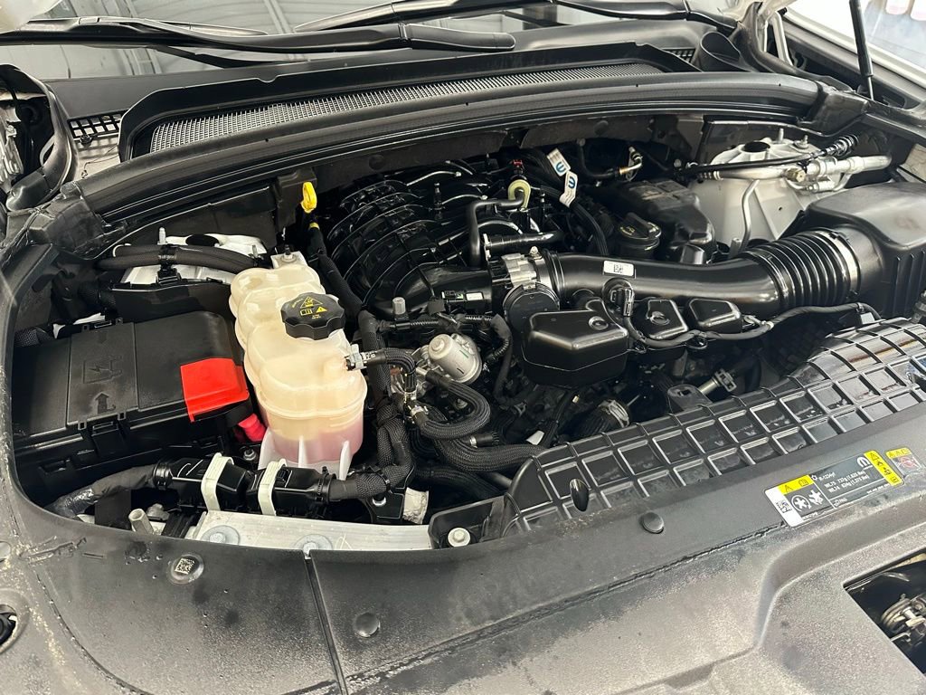 Used 2023 Jeep Grand Cherokee L Laredo image 12