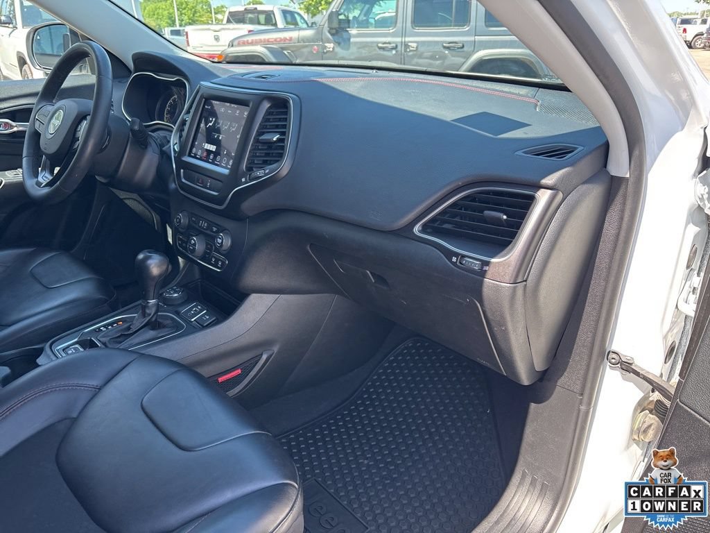 Used 2022 Jeep Cherokee Trailhawk w/ Comfort/Convenience Group AWD/4WD image 49