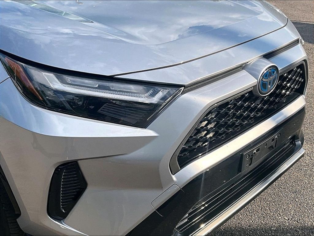 Certified 2024 Toyota RAV4 SE w/ Weather & Moonroof Package AWD/4WD image 8