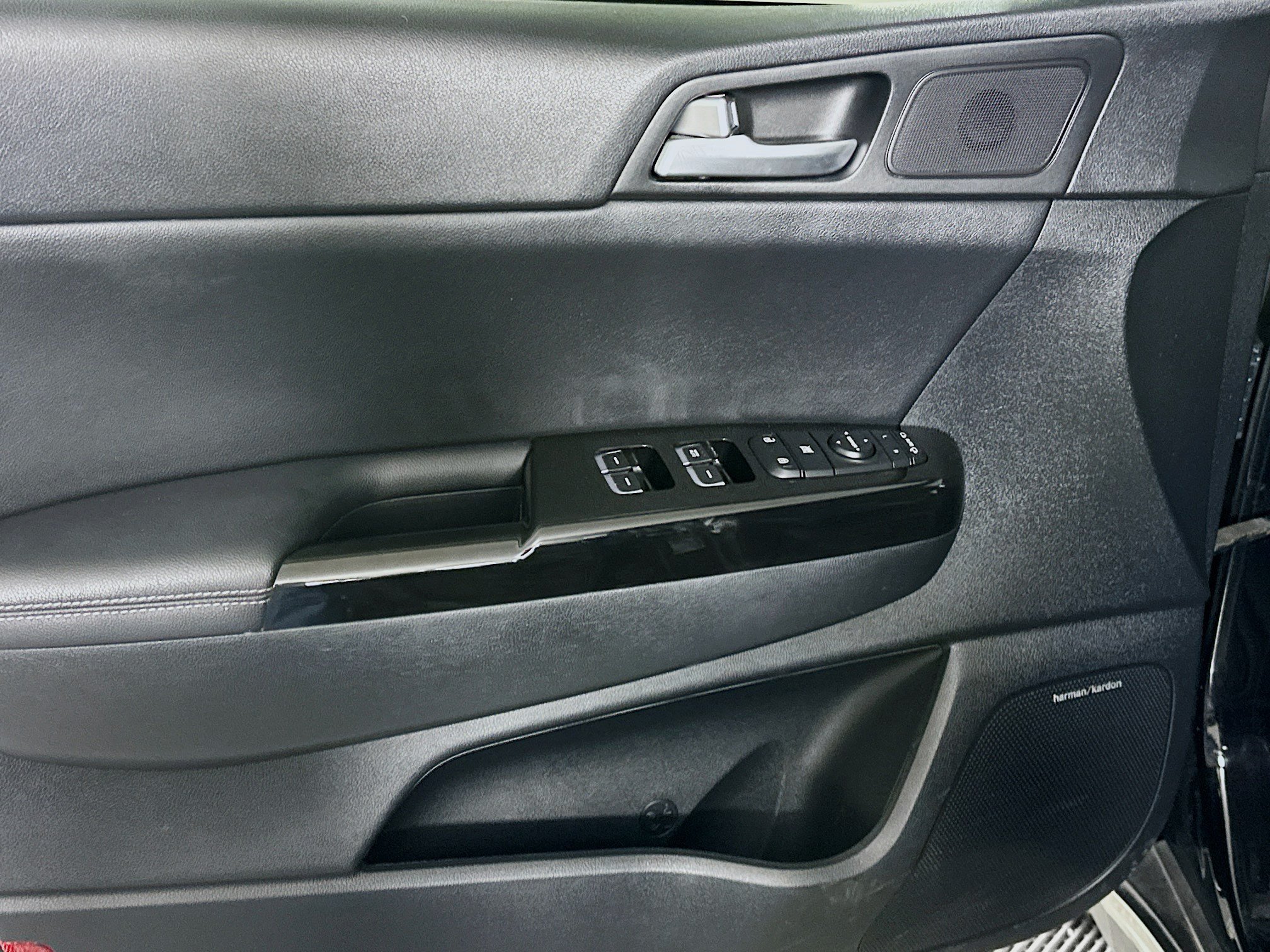 Used 2019 Kia Sportage SX FWD image 15