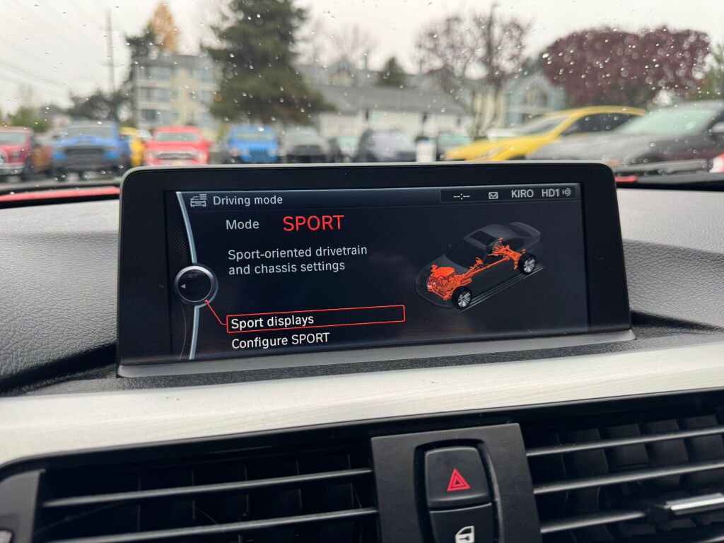 Used 2012 BMW 335i Sedan image 22