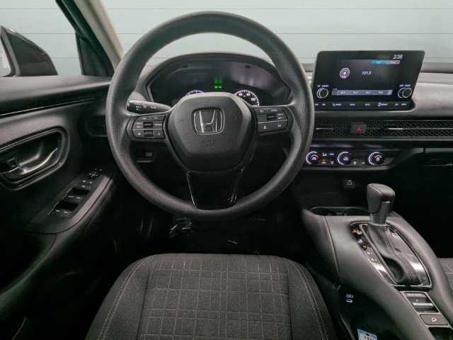 Used 2025 Honda HR-V LX image 15