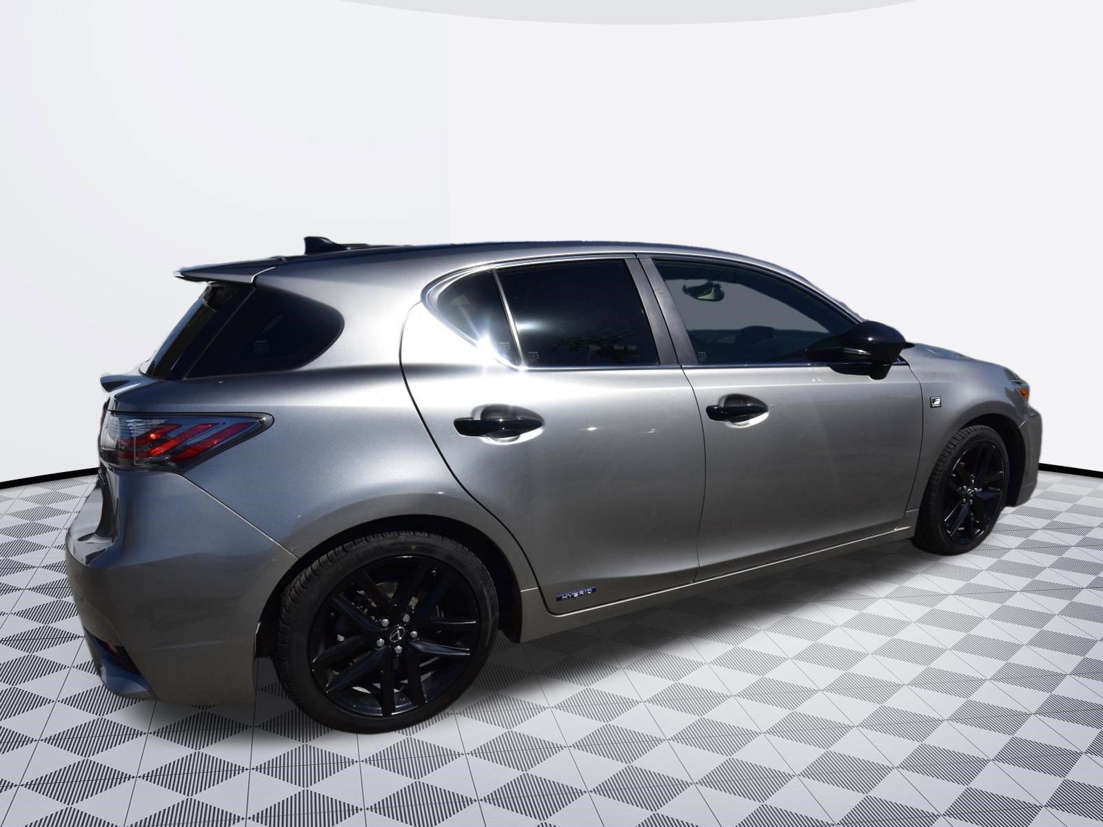 Used 2016 Lexus CT 200h w/ Special Edition FWD image 6