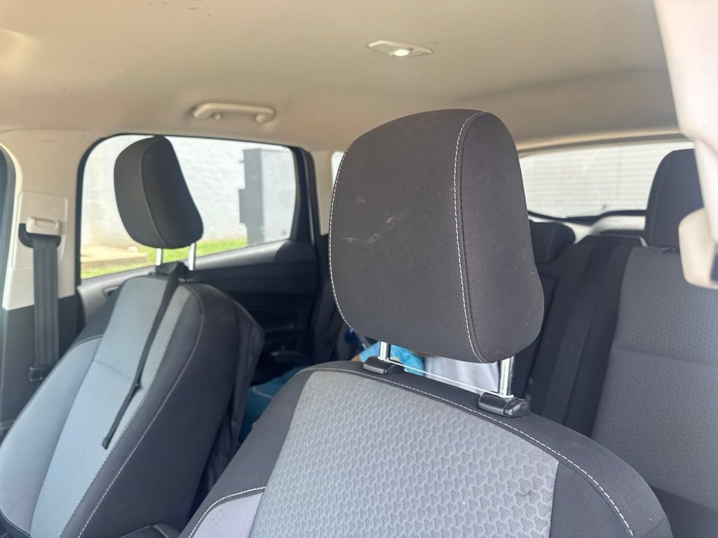 Used 2019 Ford Escape SE FWD image 7