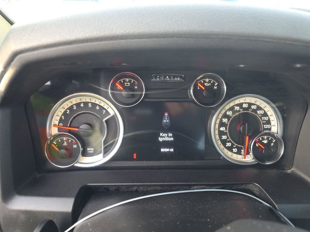 Used 2013 RAM 1500 Lone Star RWD image 4