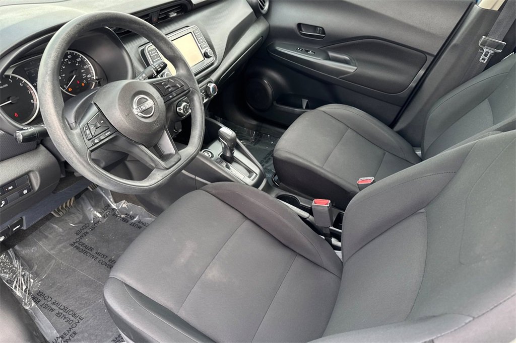Used 2023 Nissan Kicks S image 10
