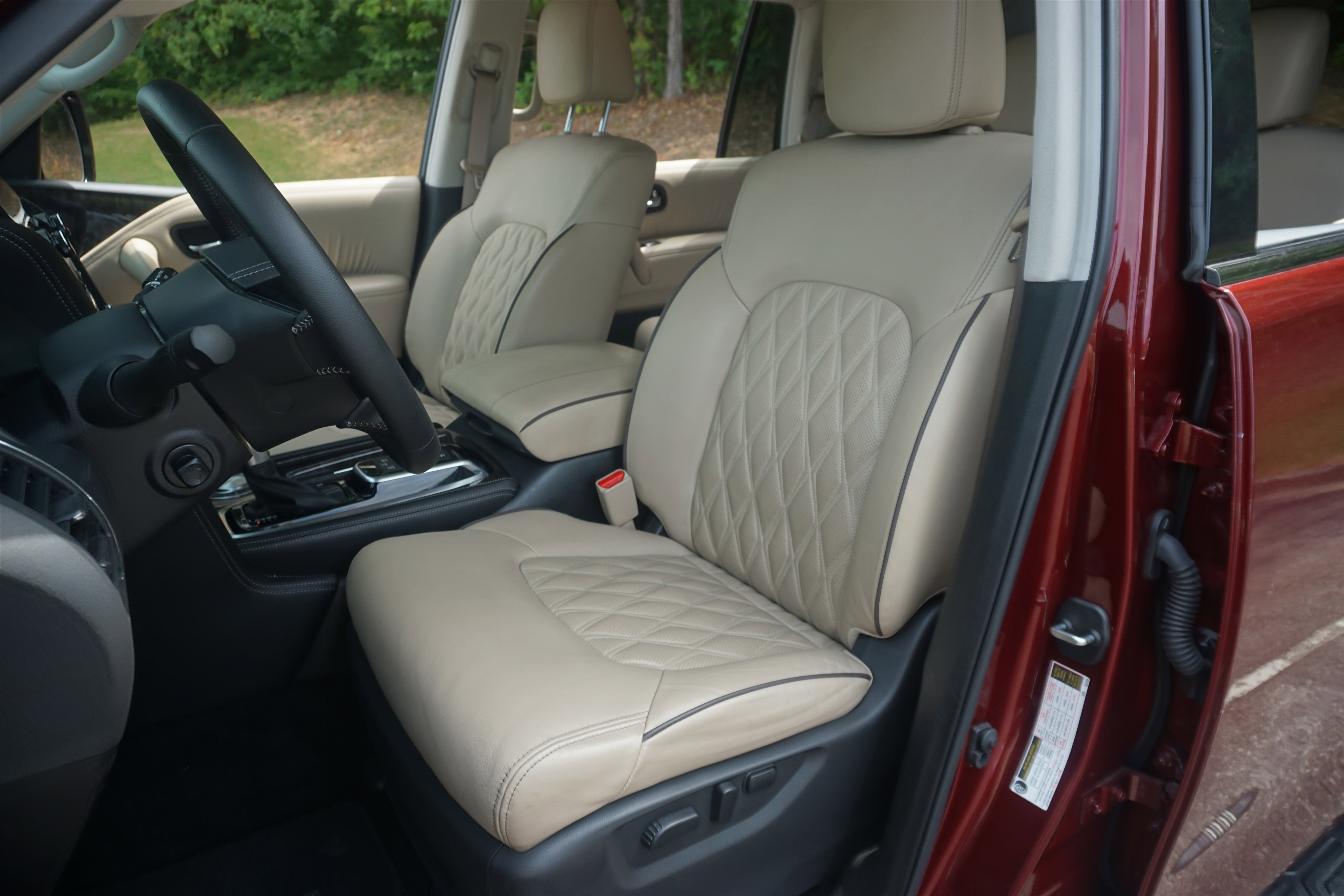 Used 2024 Nissan Armada Platinum w/ Cargo Package image 17