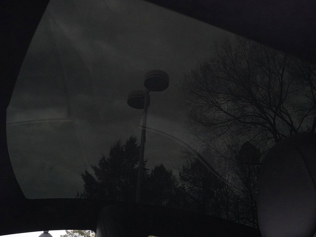 Used 2022 Tesla Model S Plaid image 20