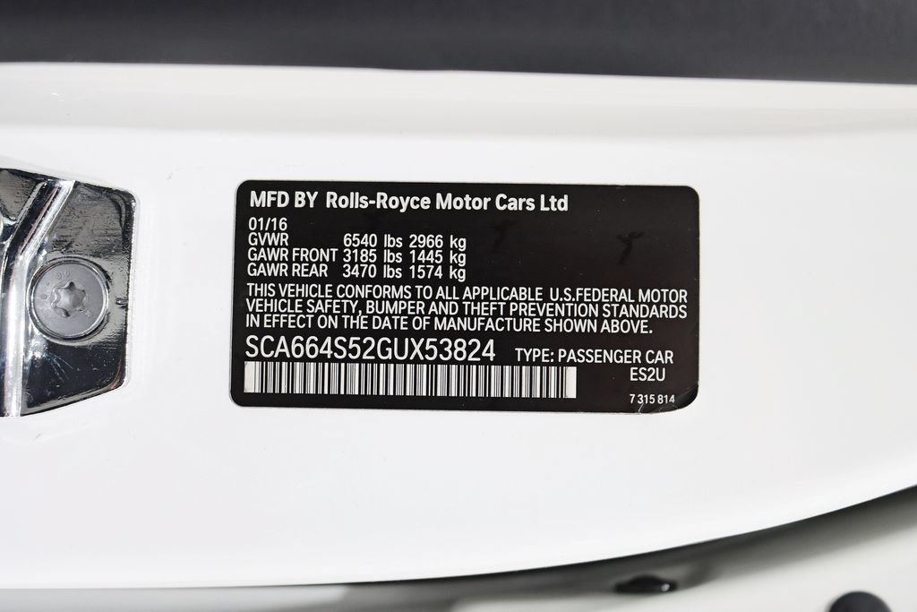 Used 2016 Rolls-Royce Ghost RWD image 45