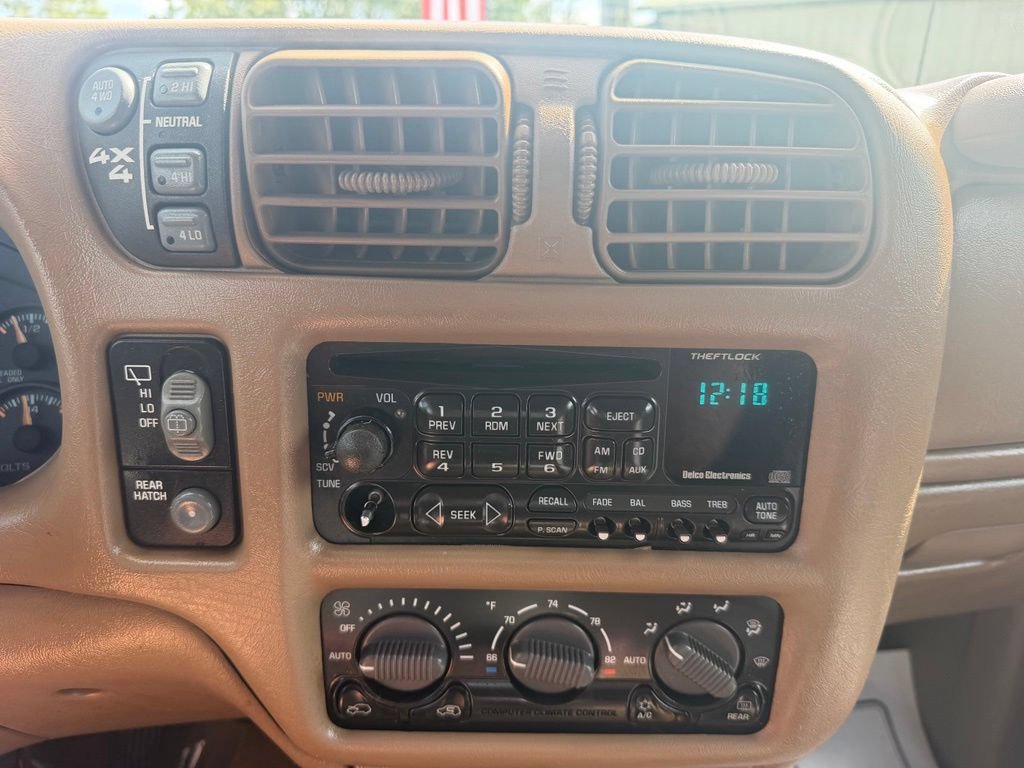 Used 1999 GMC Jimmy SLT AWD/4WD image 17