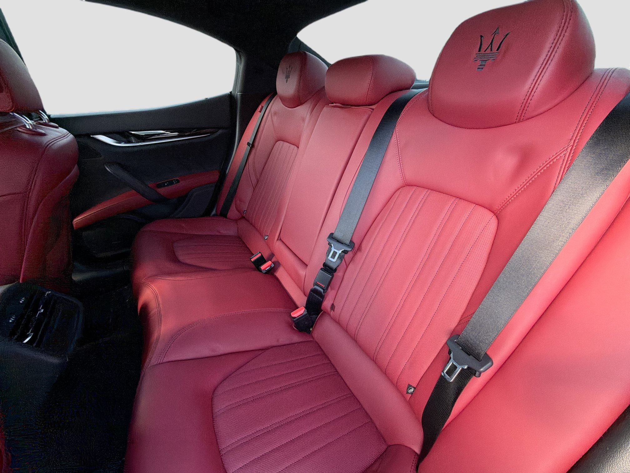Used 2023 Maserati Ghibli Modena RWD image 21