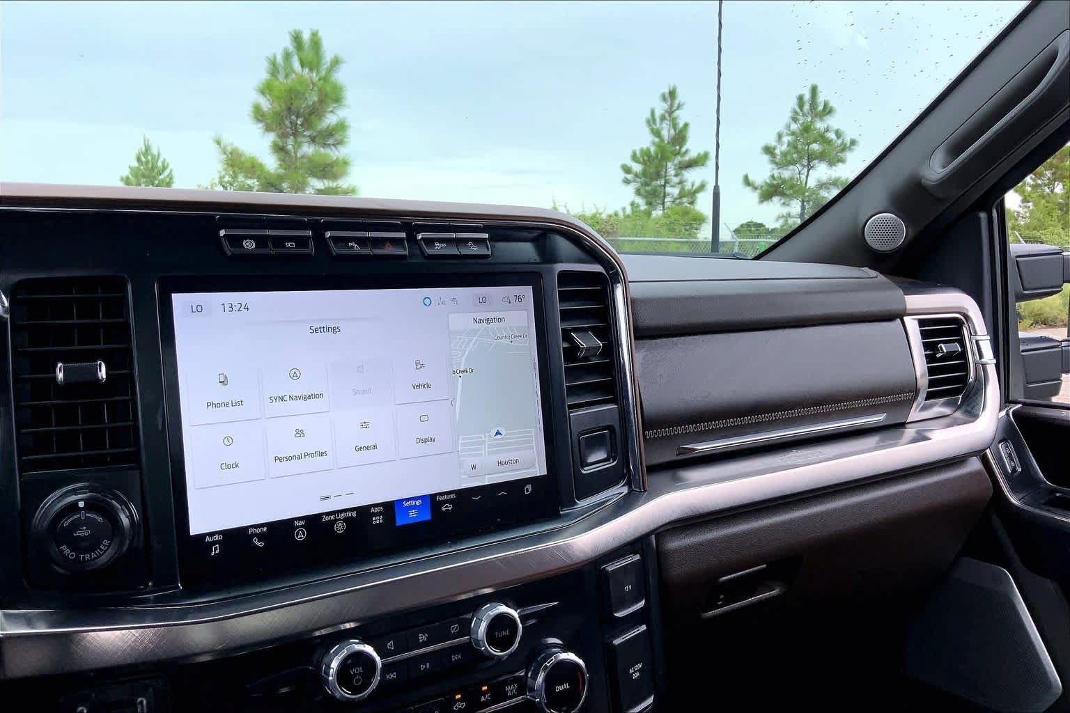 Used 2024 Ford F250 King Ranch w/ Tremor Off-Road Package AWD/4WD image 35
