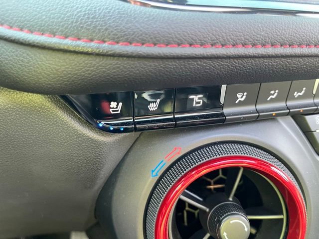 Used 2021 Chevrolet Blazer RS w/ Enhanced Convenience Package AWD/4WD image 42