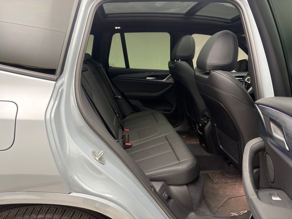 Used 2024 BMW X3 xDrive30i w/ M Sport Package image 6