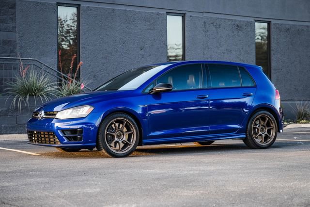 Used 2015 Volkswagen Golf R 4-Door AWD/4WD image 58