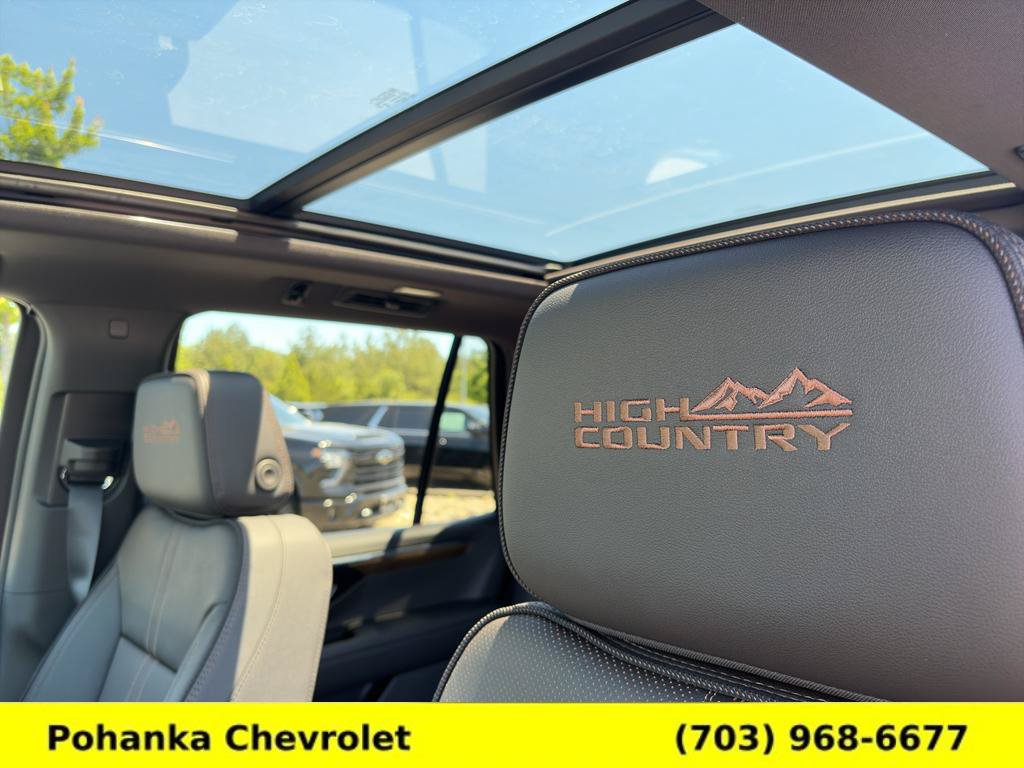 New 2026 Chevrolet Tahoe High Country w/ Sun And Tow Package AWD/4WD image 26