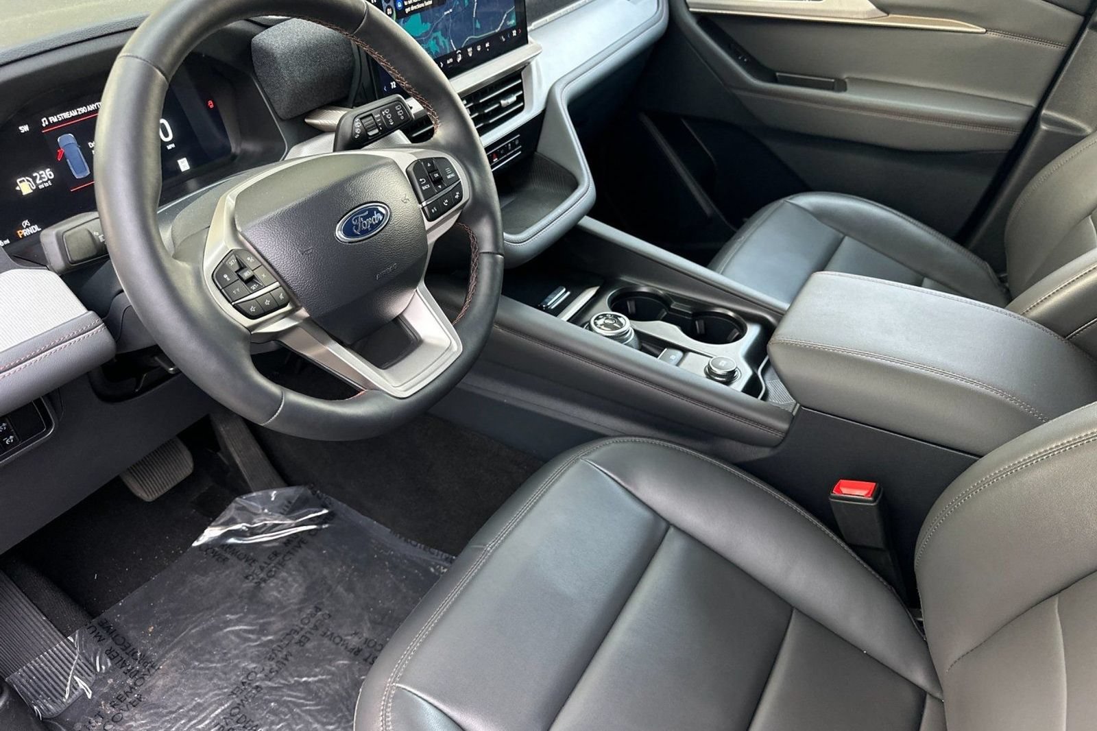 New 2025 Ford Explorer Active w/ Active Comfort Package RWD image 10