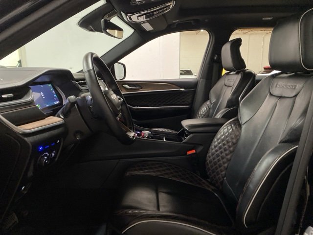 Used 2022 Jeep Grand Cherokee Summit image 17