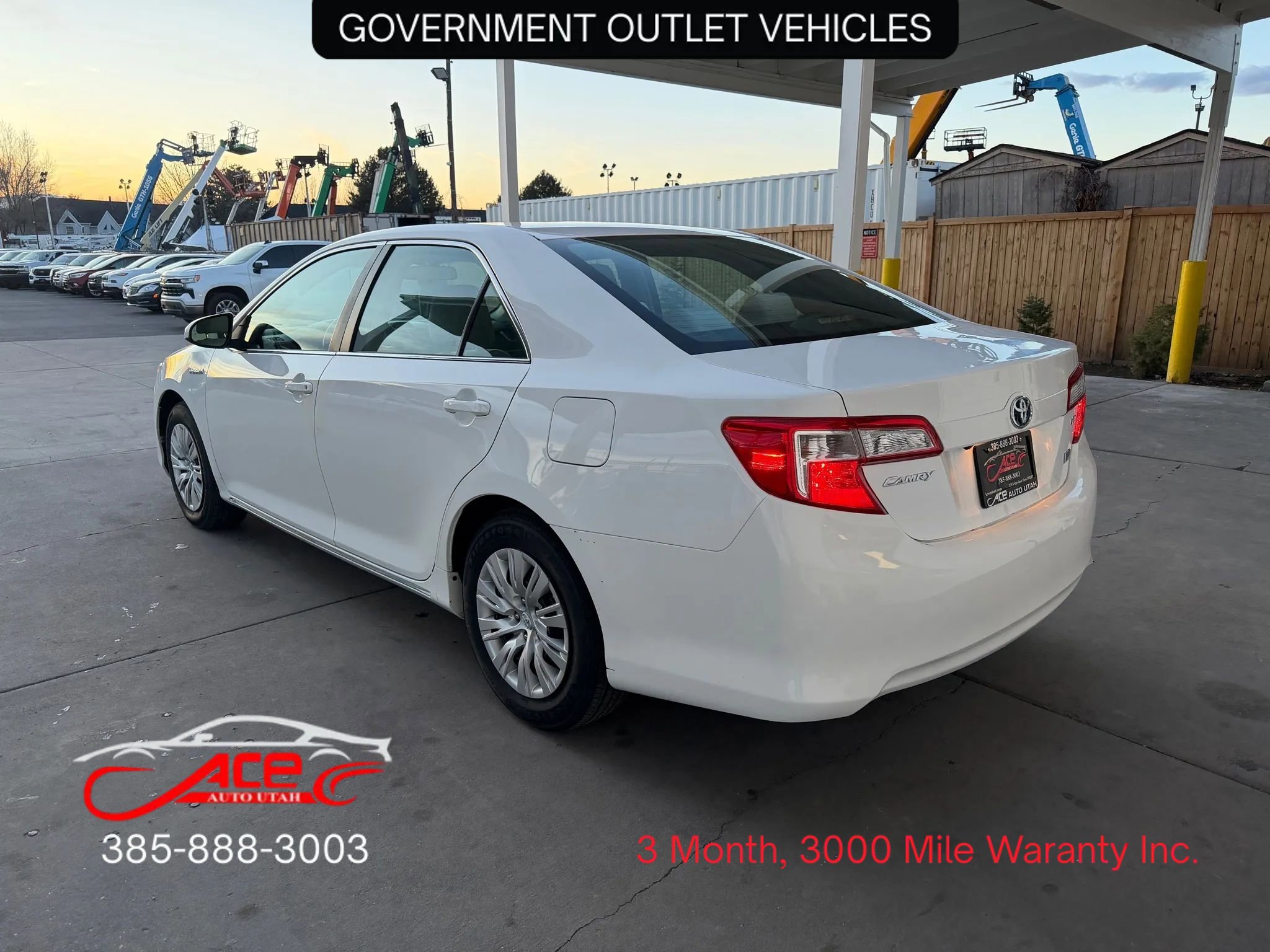 Used 2014 Toyota Camry LE w/ Fleet Convenience Package image 5
