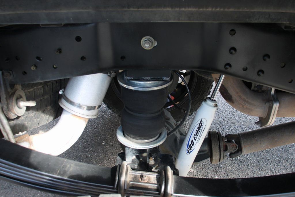 Used 2016 Ford F250 Lariat w/ Lariat Ultimate Package image 48