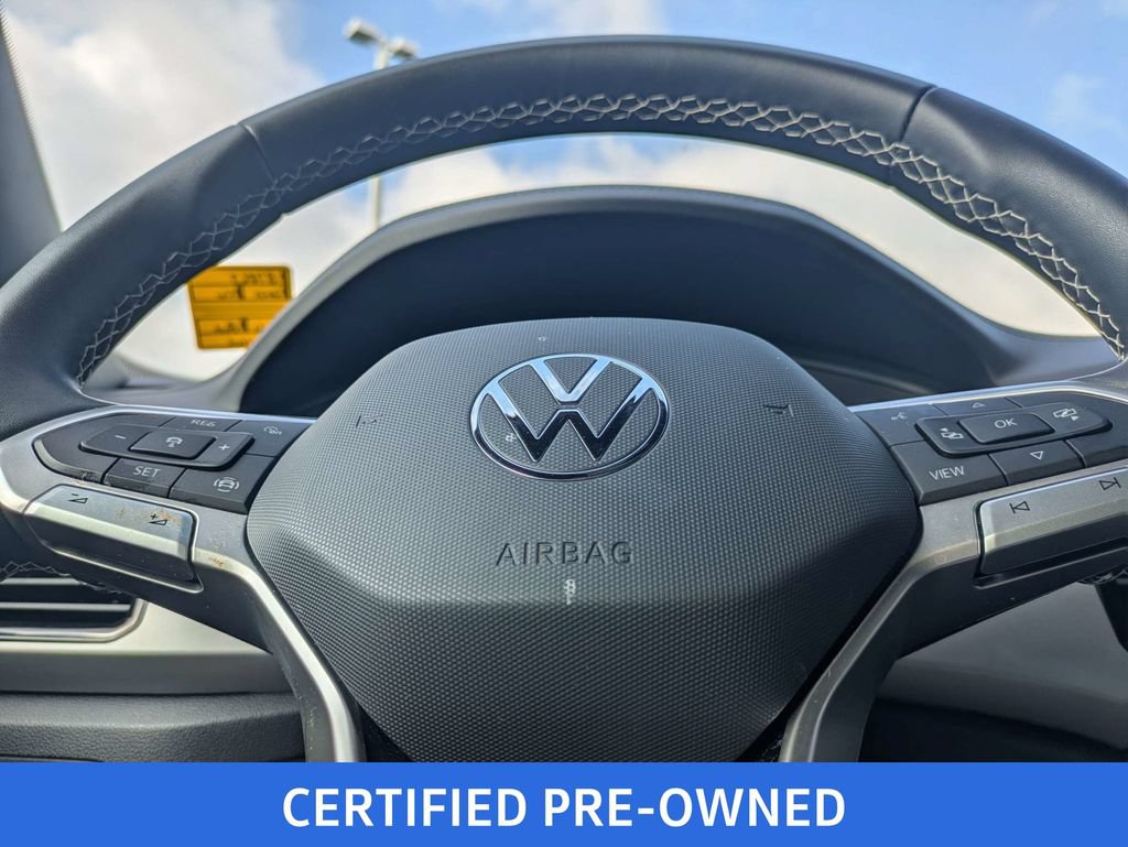 Certified 2023 Volkswagen Atlas Cross Sport SE AWD/4WD image 32