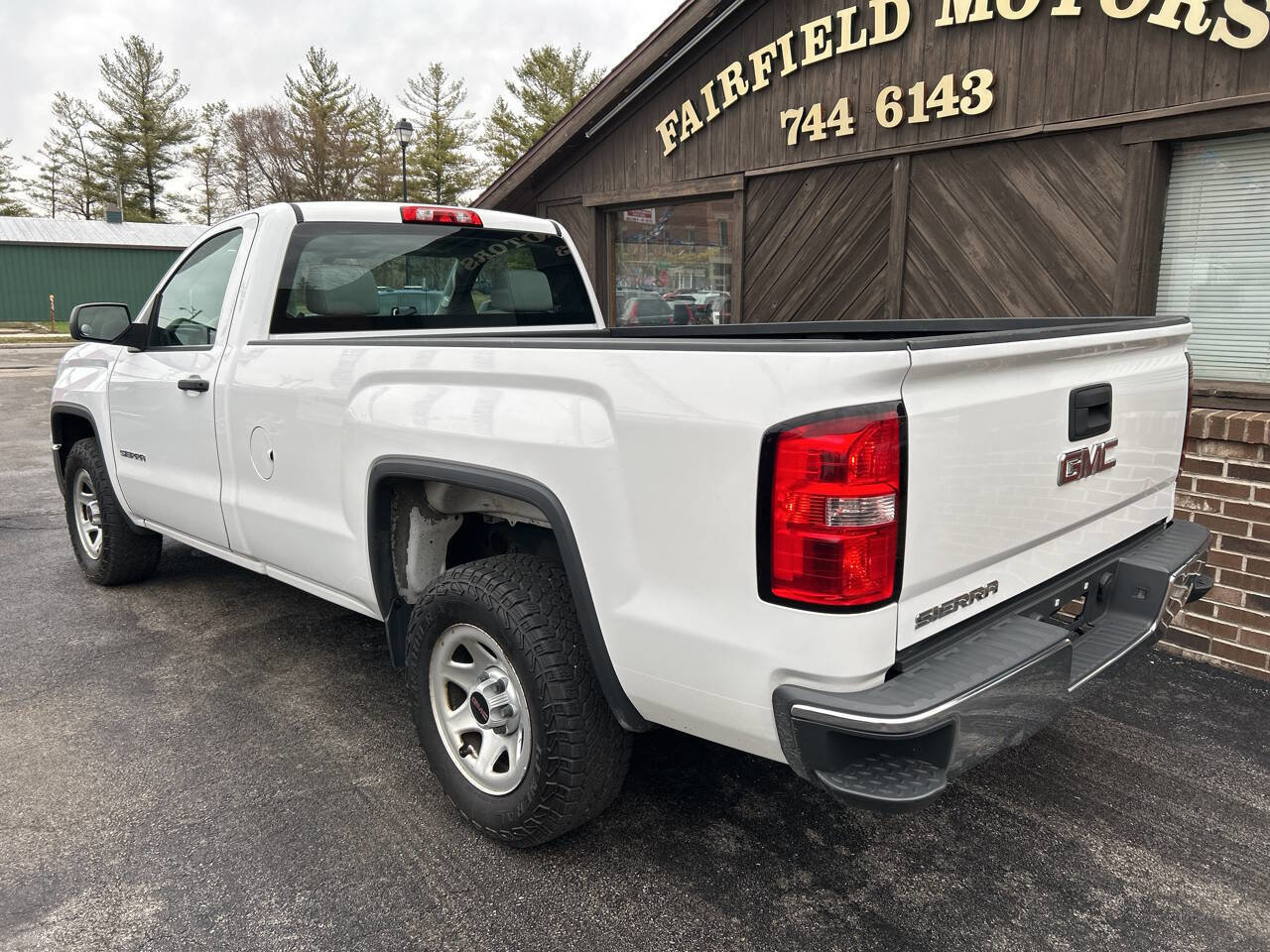 Used 2015 GMC Sierra 1500 2WD Regular Cab image 2