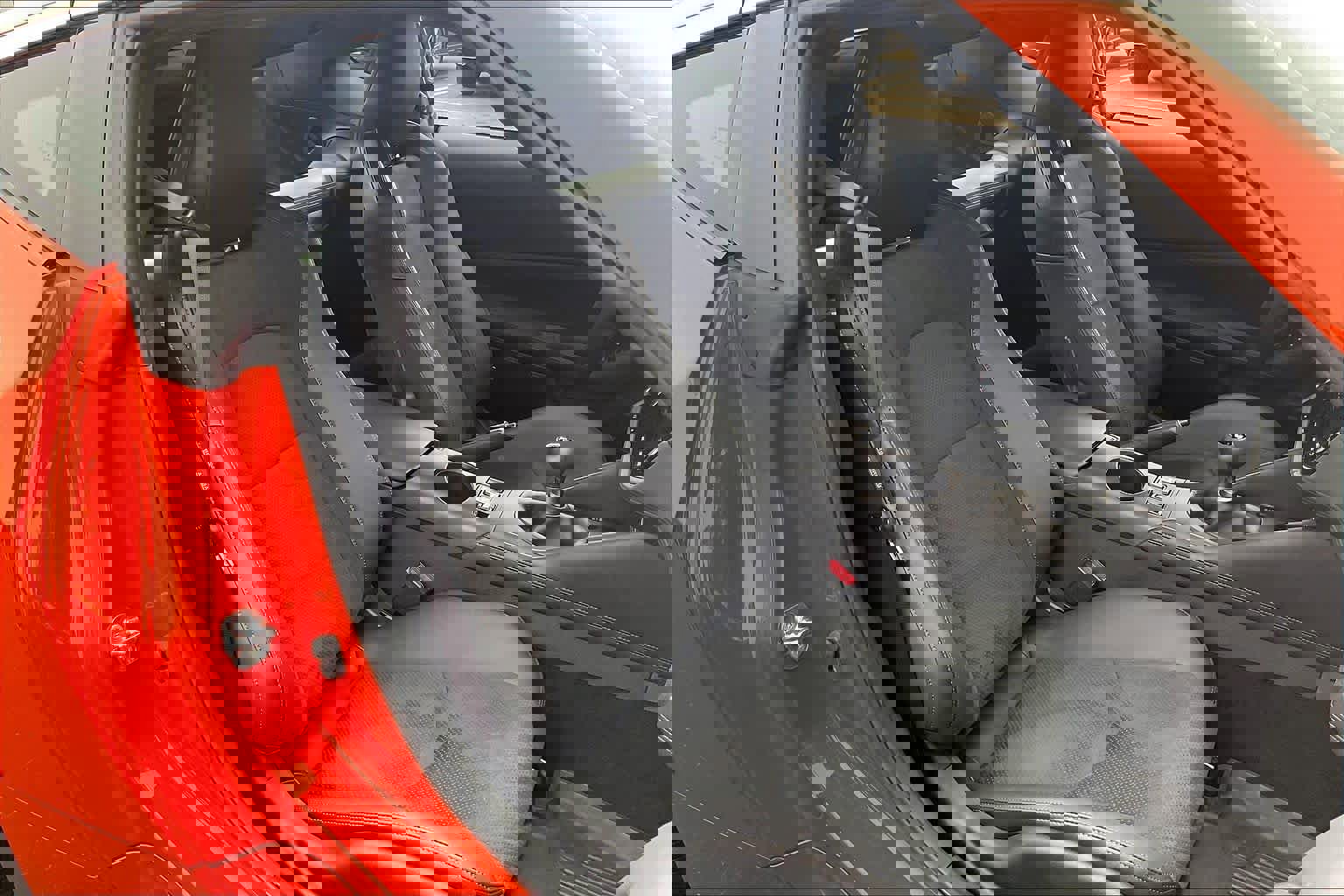 Used 2024 Nissan Z Performance w/ Heritage Edition image 10