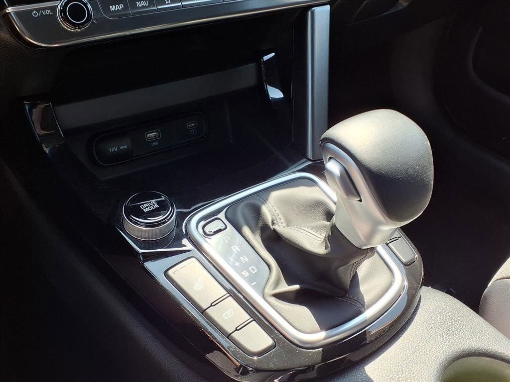 Used 2025 Kia Seltos S AWD/4WD image 11