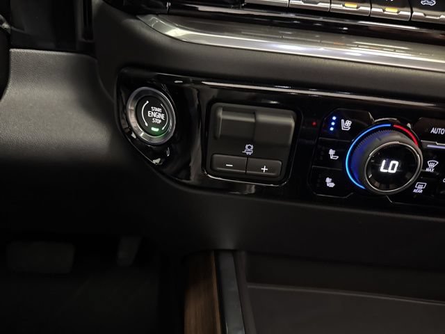 New 2026 Chevrolet Silverado 1500 High Country AWD/4WD image 39