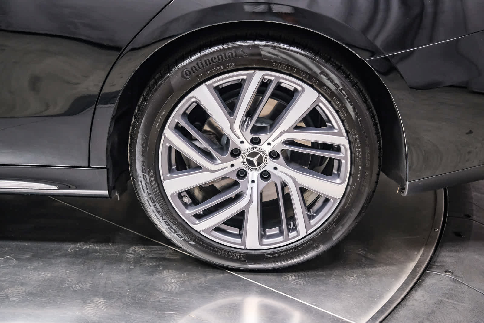 Used 2026 Mercedes-Benz E 350 Sedan image 9