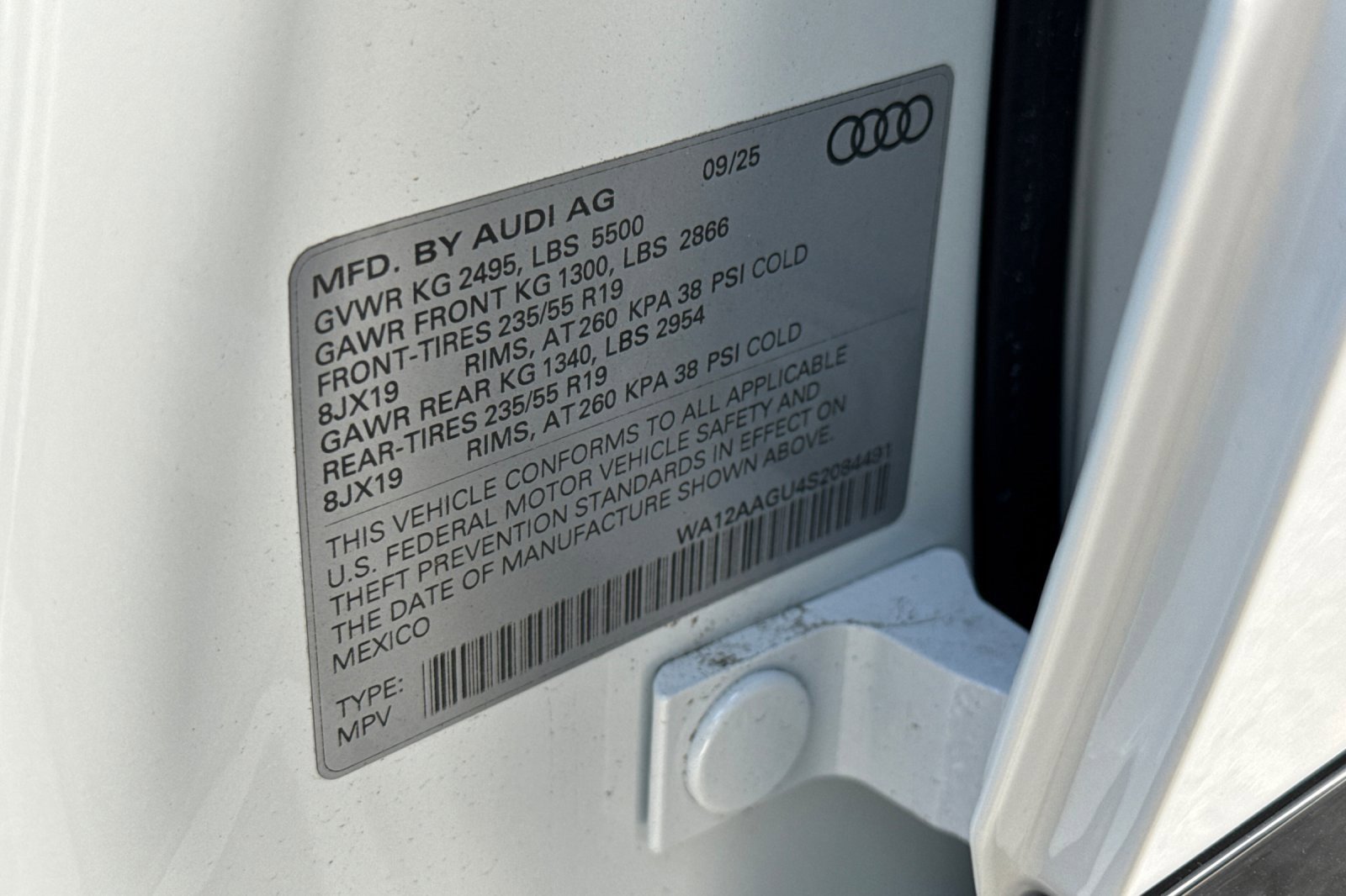 New 2025 Audi Q5 Premium Plus image 24