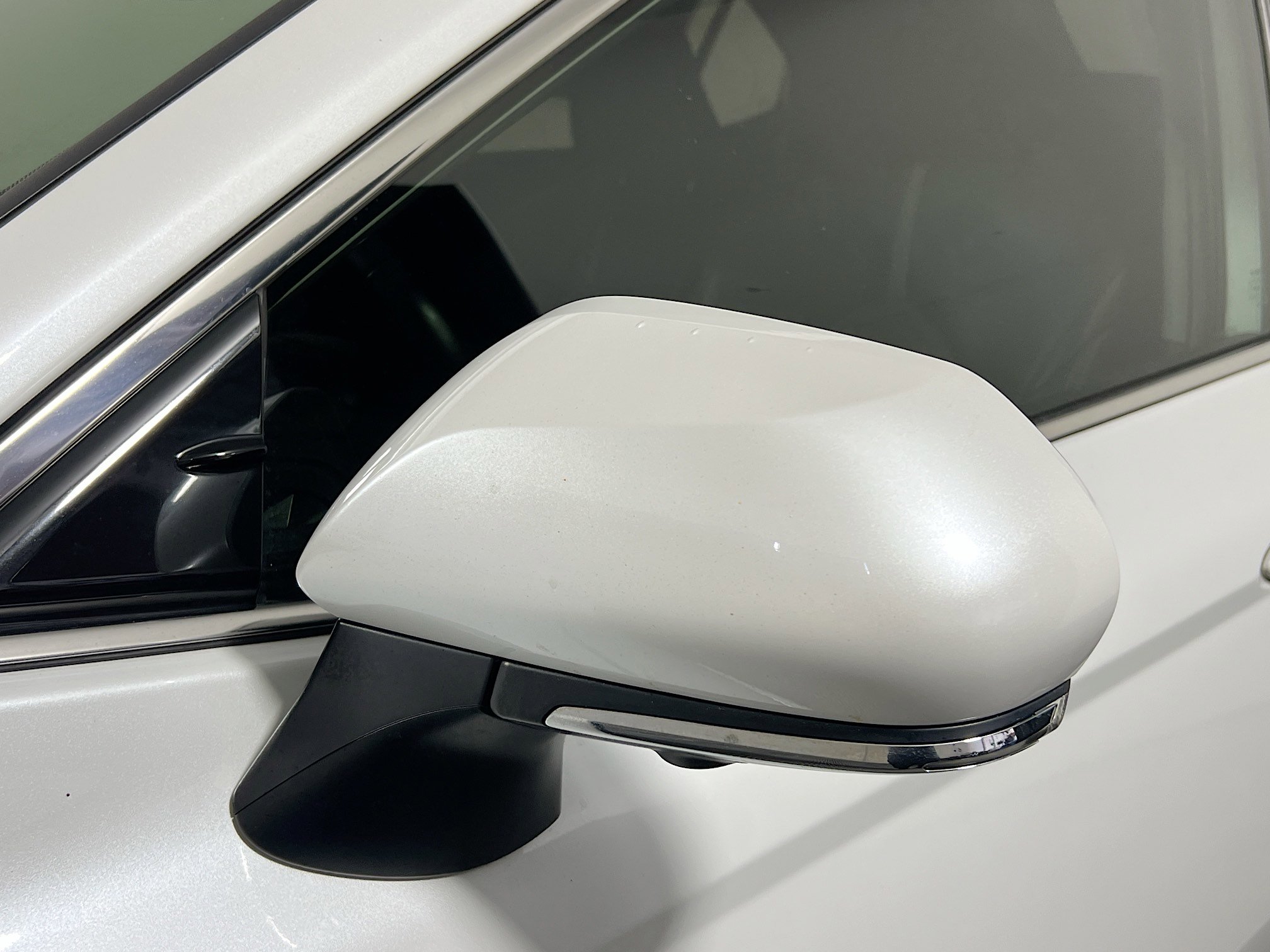 Used 2023 Toyota Camry XSE image 12