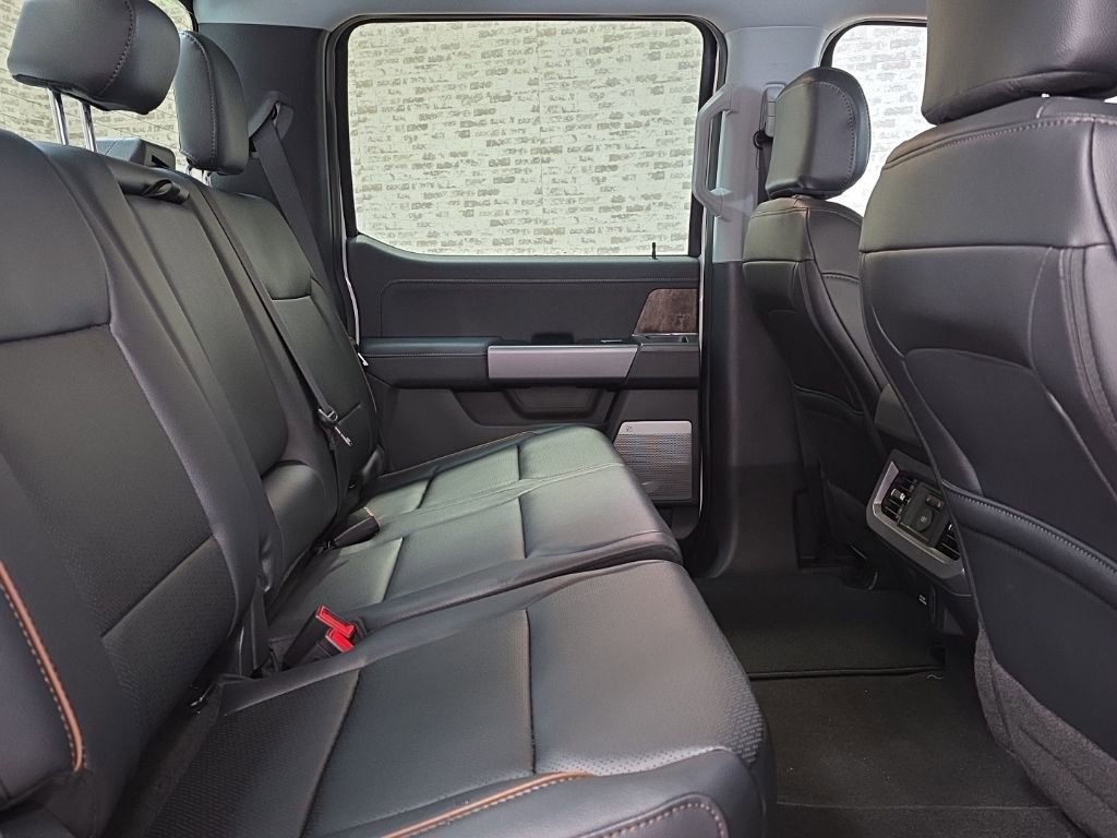 New 2026 Ford F350 Lariat AWD/4WD image 14