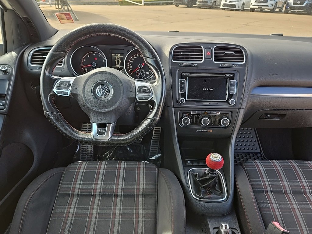 Used 2013 Volkswagen GTI 2-Door image 17